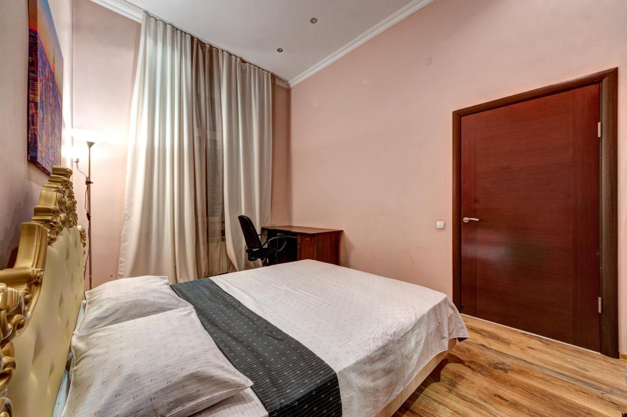 Apartment Saksahanskoho St, 78А Киев Екстериор снимка